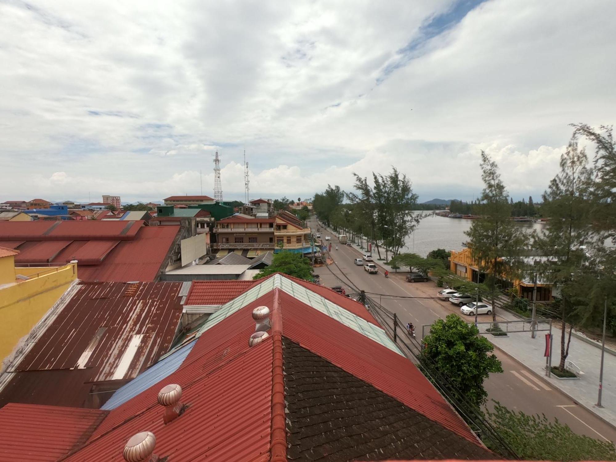 Hotel Good Morning Kampot Exterior foto