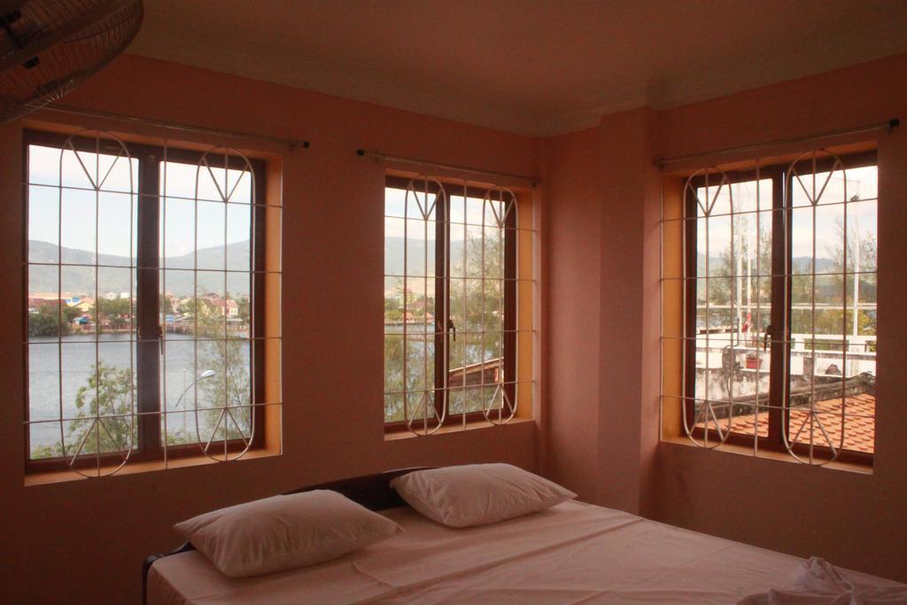 Hotel Good Morning Kampot Exterior foto