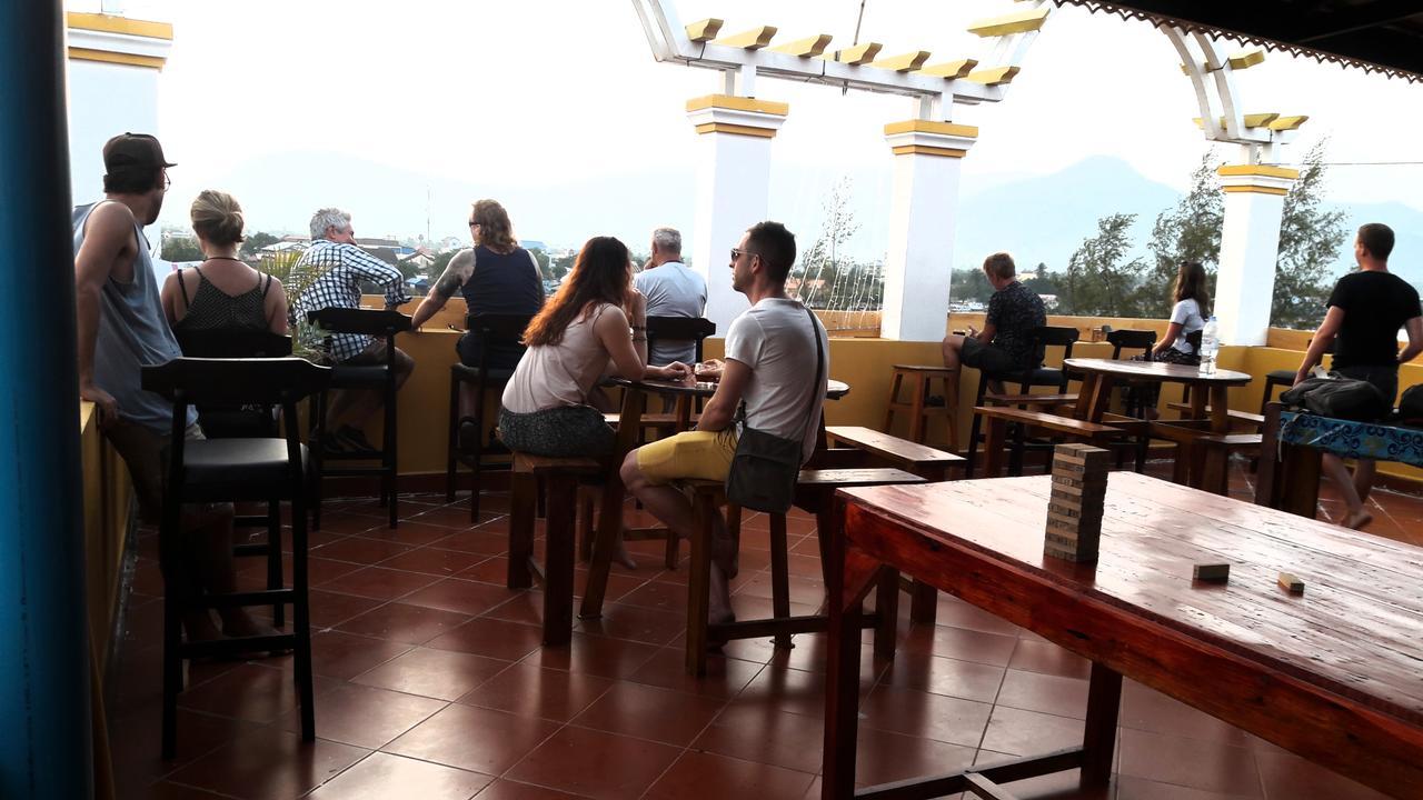 Hotel Good Morning Kampot Exterior foto
